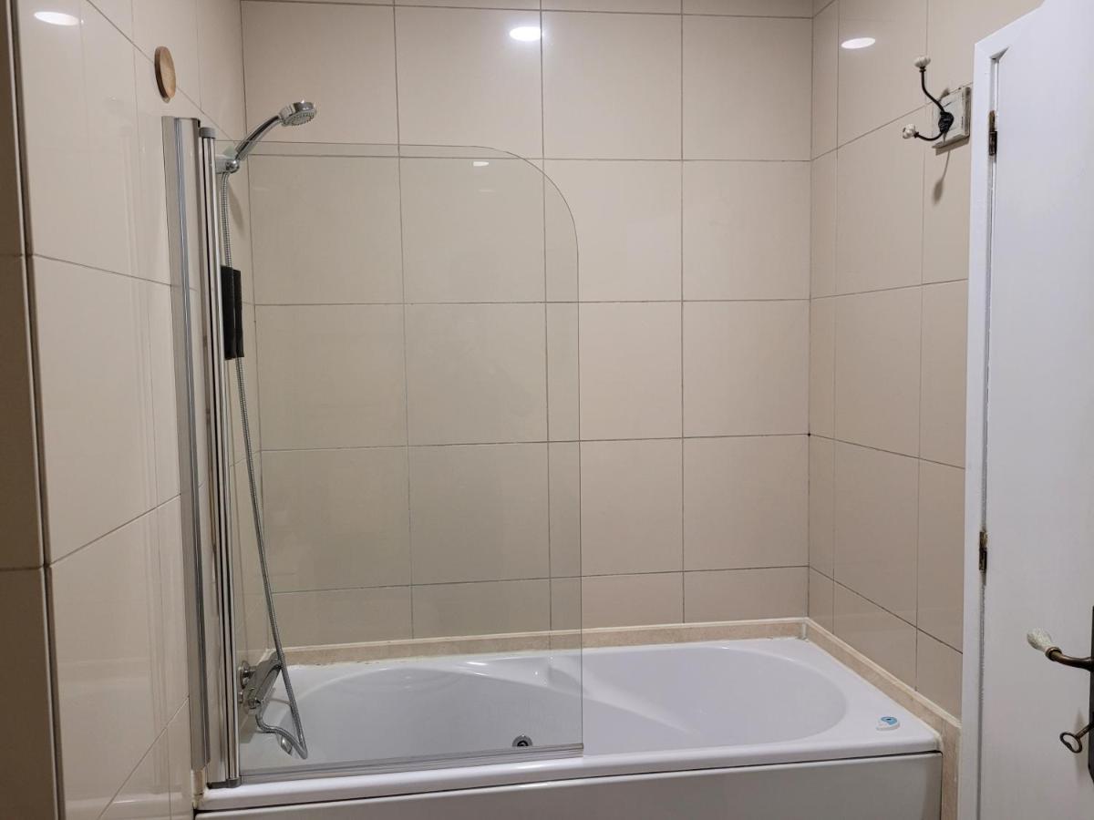 Charm City Center Apt 140M2 & Free Parking Apartment Braga Exterior photo